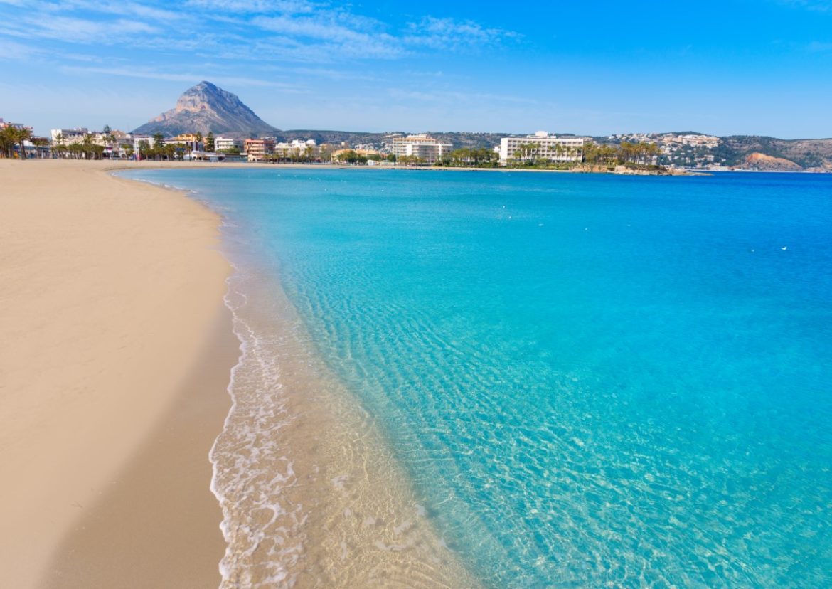 El Arenal Beach in Jávea